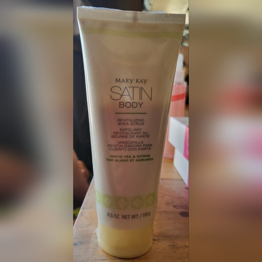 Mary Kay Satin Body Revitalizing Shea Scrub Lot of 4 NIP
